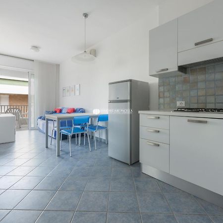 Residence Solmare Immobiliare Pacella ลิโดดิเยโซโล ภายนอก รูปภาพ
