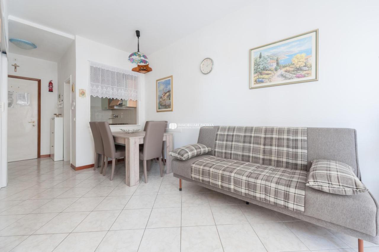 Residence Solmare Immobiliare Pacella ลิโดดิเยโซโล ภายนอก รูปภาพ