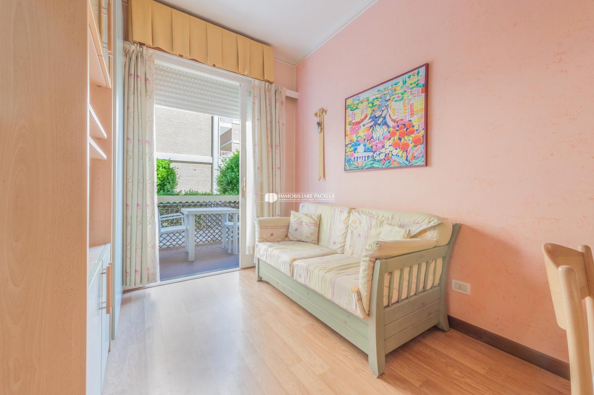 Residence Solmare Immobiliare Pacella ลิโดดิเยโซโล ภายนอก รูปภาพ